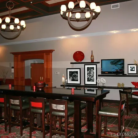 Hampton Inn & Suites East Lansing 